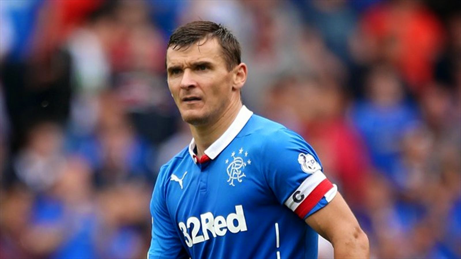 McCulloch back for visit of Hibs