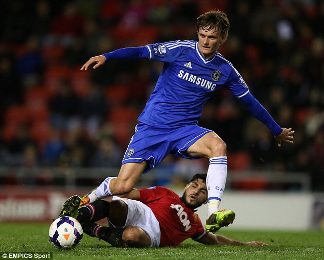 Could Chelsea midfield playmaker be the third loan signing?