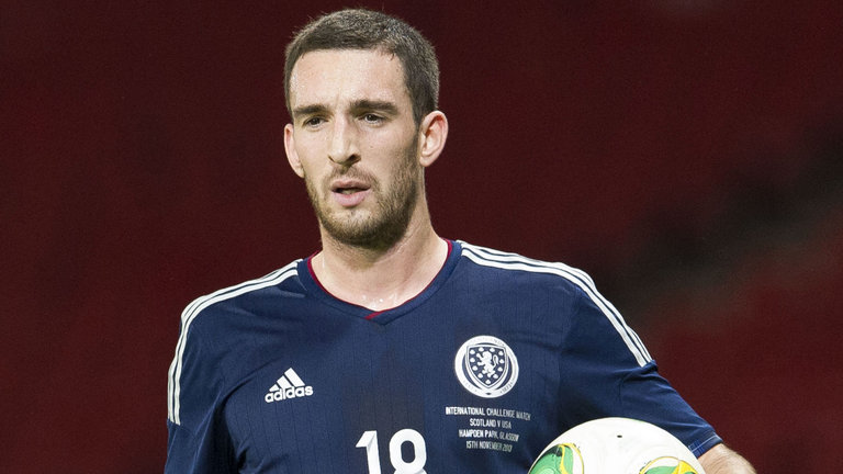 Did Scotland fans boo Lee Wallace?