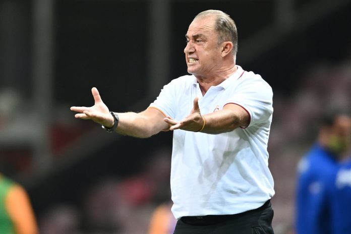 Galatasaray's head coach Fatih Terim reacts during the Turkish Super league football match between Galatasaray and Fenerbahce at TT Ali Samiyen sport complex in Istanbul on September 27, 2020.