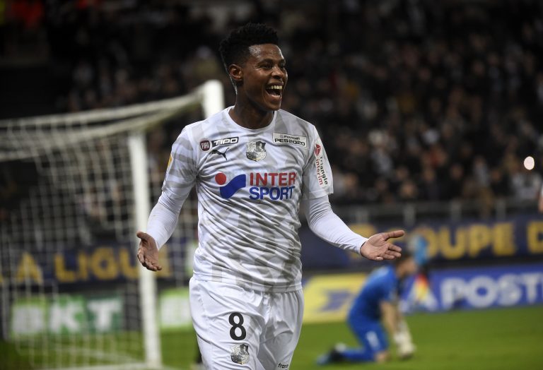 What is Steven Gerrard’s plan for Bongani Zungu?