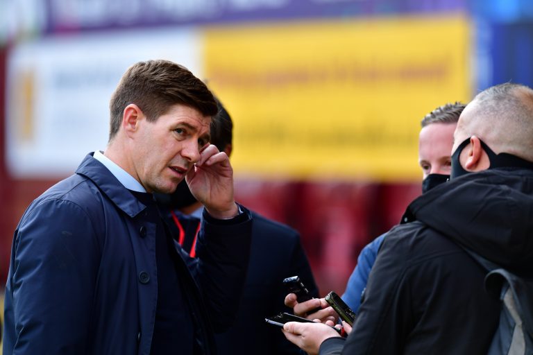 Stevie makes the announcement Rangers fans needed