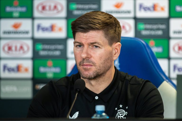 Stevie G cannot resist dig at Celtic’s complete uselessness