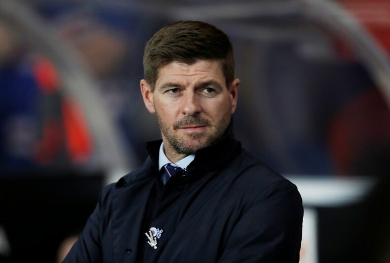 “I’m desperate” – Stevie signing begs Rangers to give him a chance