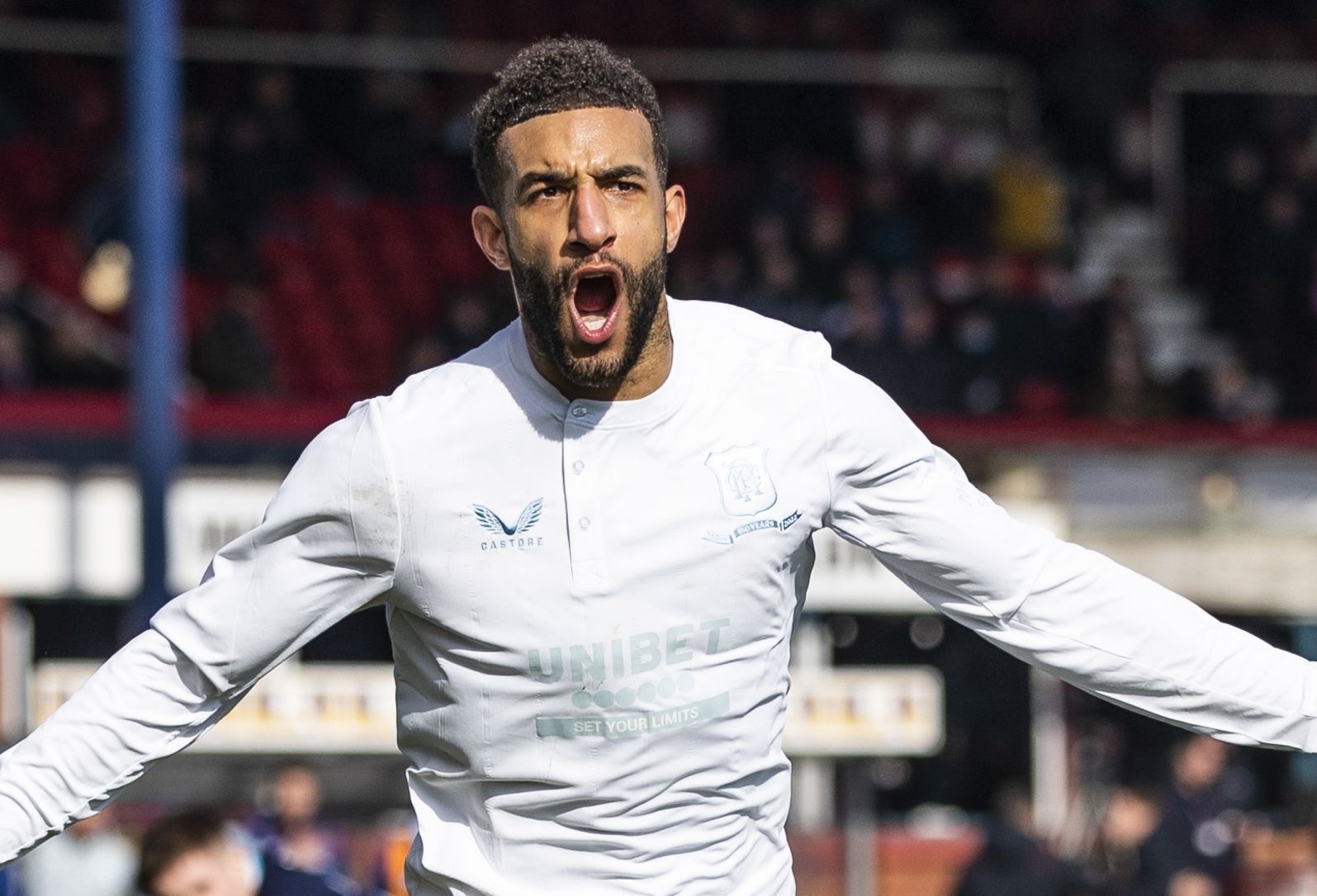 Connor Goldson Rangers Dundee