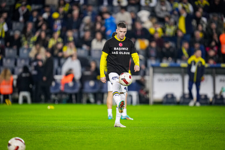 Rangers and Hull with ‘interest’ in Fenerbahce winger Ryan Kent