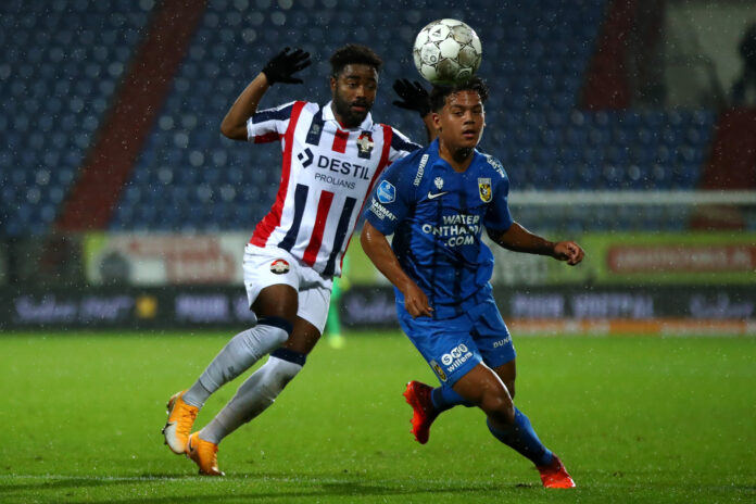 Willem II v Vitesse - Dutch Eredivisie Rangers Million Manhoef