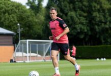 Lawrence Shankland going through his paces officially as a Rangers player.